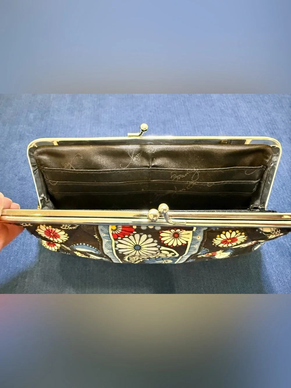 Vera Bradley Retired Night Owl Kiss Lock Wallet Clutch Coin Purse ID Holder